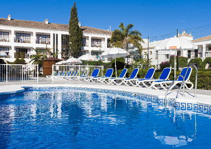 Отель Globales Cortijo Blanco Марбелья Экстерьер фото